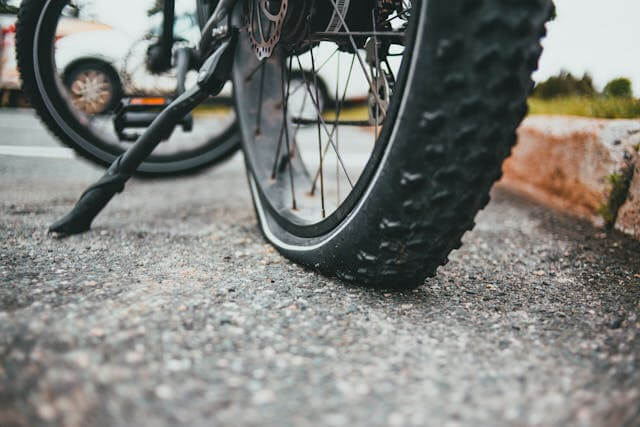 How to Deal with a Flat Tire on an Electric Bicycle?